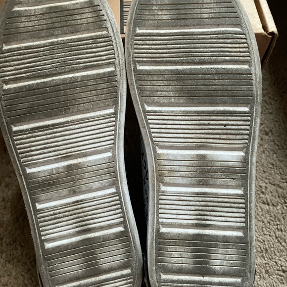 Sports shoes lady, size 25 Mx. 7 USA. - Picture 2 of 12